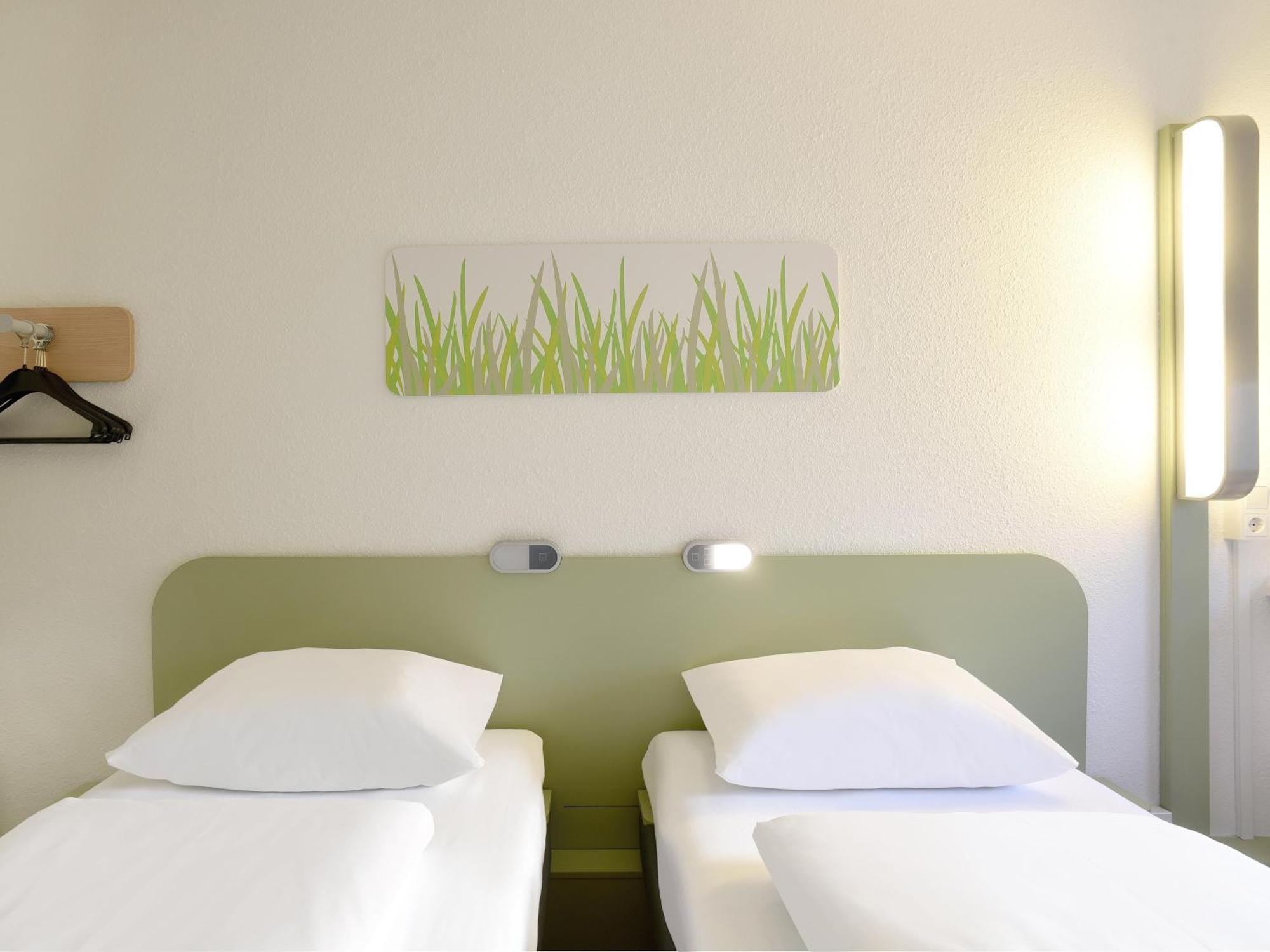 B&B Hotel Berlin Genshagen-Nord Ludwigsfelde Exterior photo